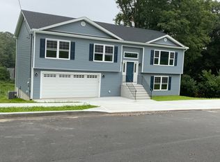 109 Sycaway Street, West Haven, CT 06516