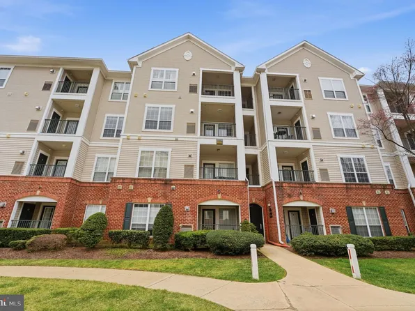 4854 Eisenhower Ave Unit 351, Alexandria, VA 22304