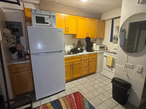 417 Nohonani St, Honolulu, HI