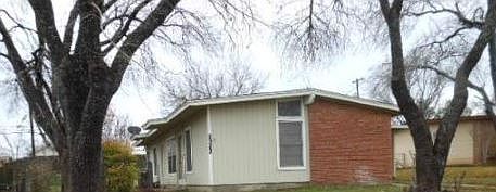 1st image of 2322 Glen Ivy Dr