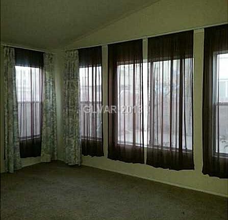 3rd image of 352 Orchid Oasis Ave