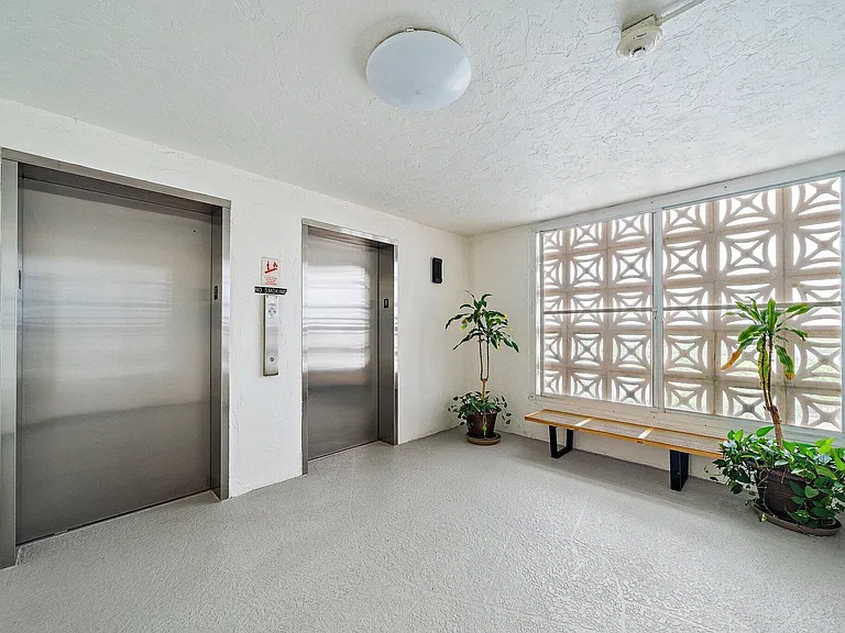 301 Lake Shore Dr #802 — Photo 37