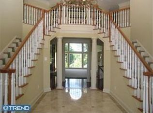 101 Parsons Ln, Newtown, PA 18940