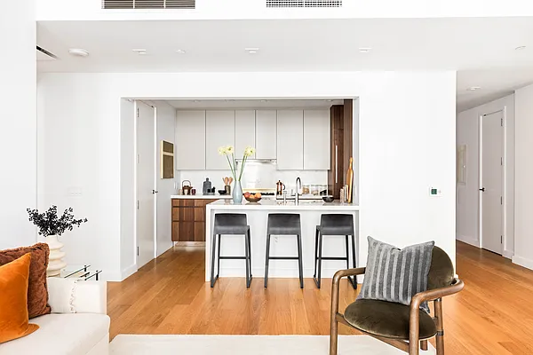 パープルーム YORK | LX, PHE4B6034 | Packaged Units