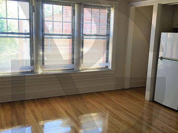 4th image of 1307 Oak Ave APT 3N
