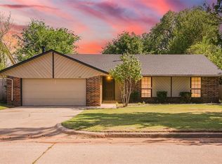 1400 Redwood Ter, Midwest City, OK 73110