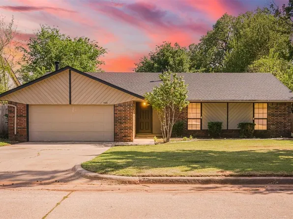 1400 Redwood Ter, Midwest City, OK 73110
