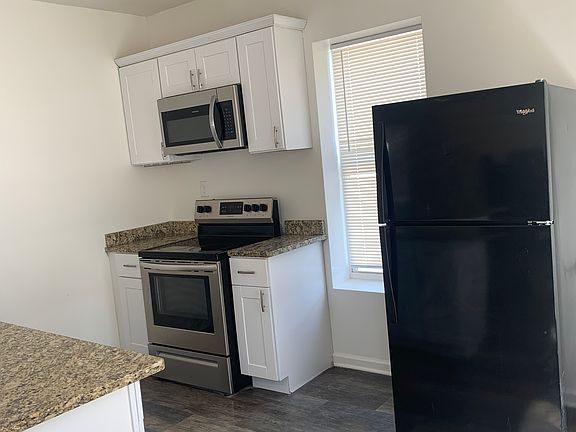 2nd image of 2520 E 85th St APT 2N