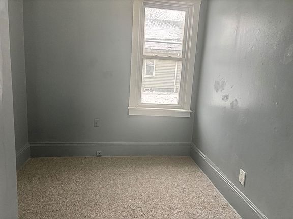 2nd image of 3088 Sawtell Rd