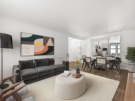 2nd image of 305 W 18th St APT 1K