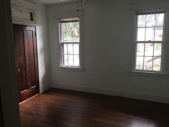 3rd image of 1501 Clayton Ave #A