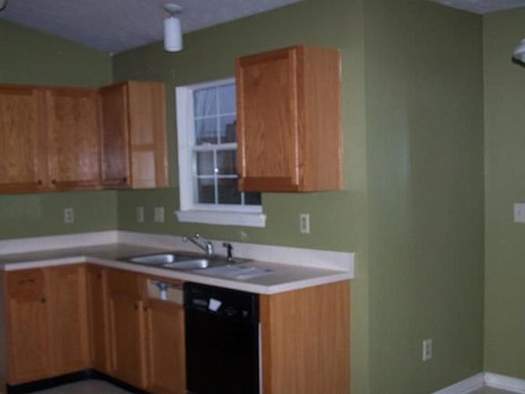 5th image of 1101 Dale Hollow Dr