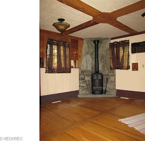 2nd image of 2904 Shelburn Ave