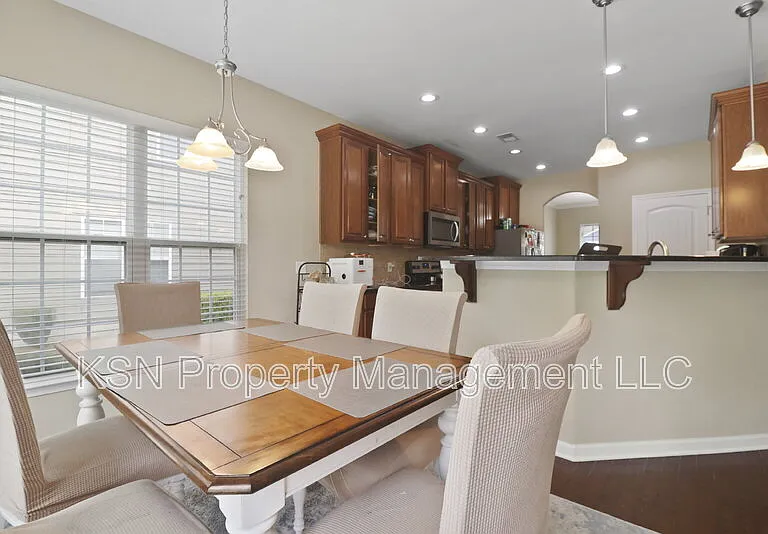 144 Tahoe Dr — Photo 15