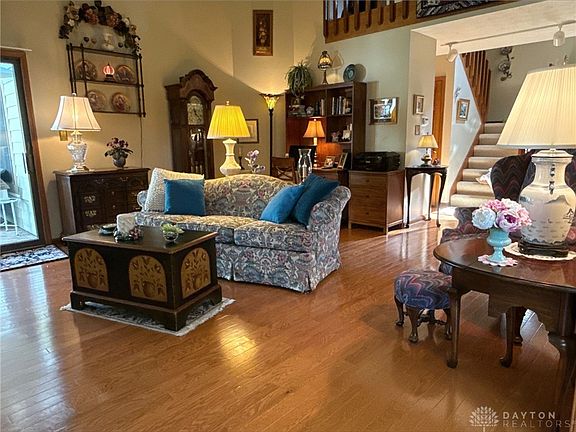 5th image of 6685 Golf Green Dr