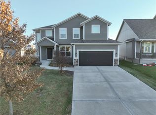 18935 W 166th Ter, Olathe, KS 66062