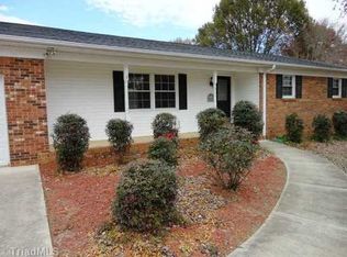1215 Ray St, Kernersville, NC 27284
