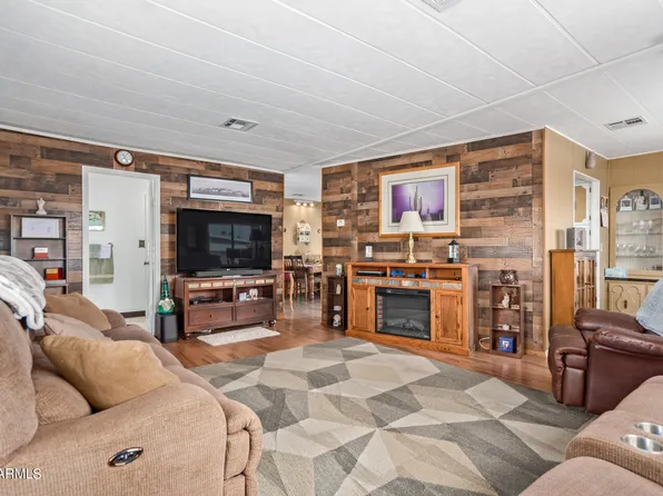 120 N VAL VISTA Drive #166, Mesa, AZ 85213