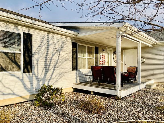 2nd image of 8888 Wabasis Shores Dr NE