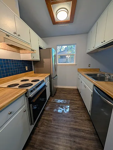 151 Parkbrook Cir #1 Photo 1