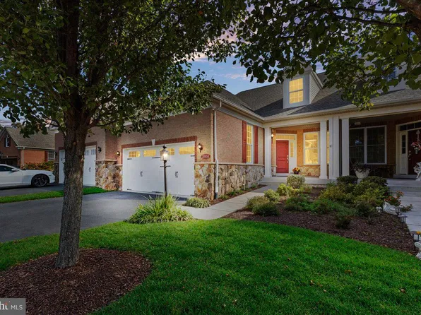 20934 Saber Jet Pl, Ashburn, VA 20147