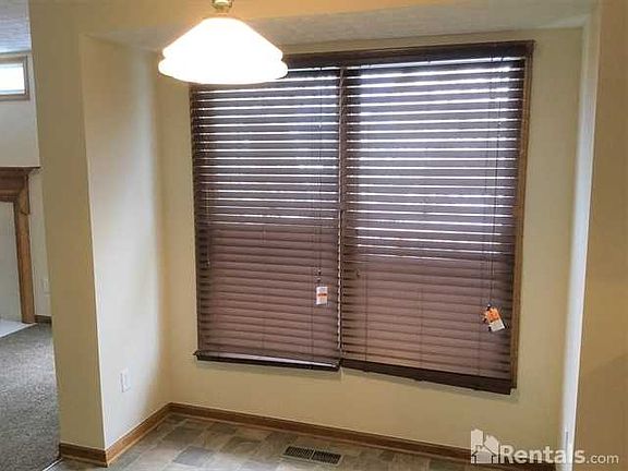 4th image of 8961 Coral Canyon Cir