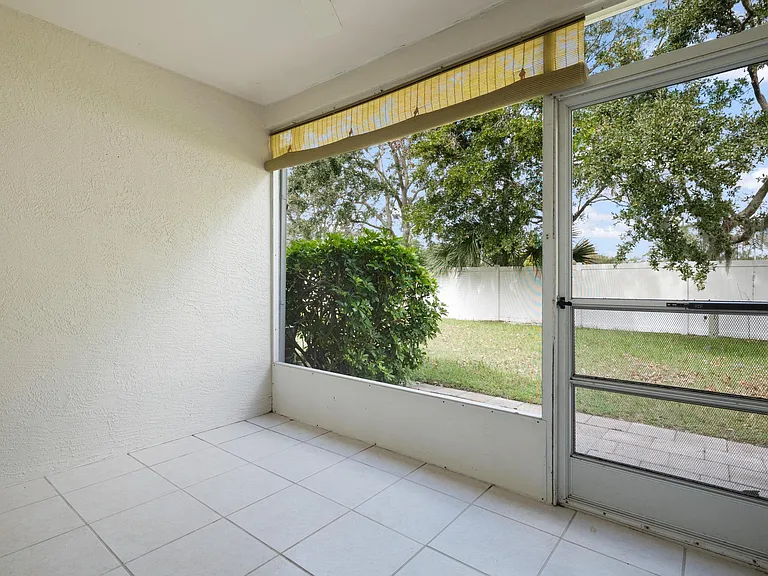 337 Countryside Key Blvd — Photo 28