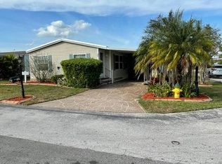 80 E Hampton Dr, Auburndale, FL 33823