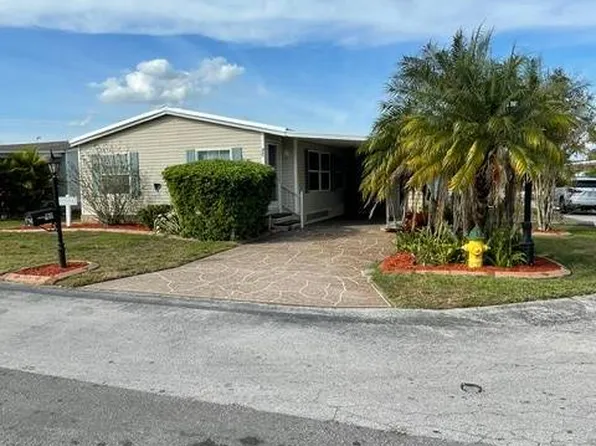 80 E Hampton Dr, Auburndale, FL 33823
