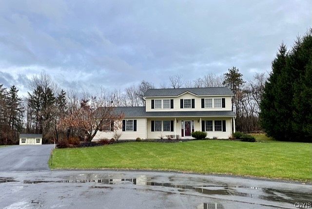 1st image of 102 Black Walnut Cir