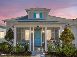 307 Cheeseburger Dr, Daytona Beach, FL 32124
