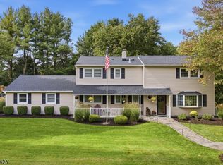 26 2nd Lt JT Wroblewski Ln, Jefferson Twp., NJ 07438