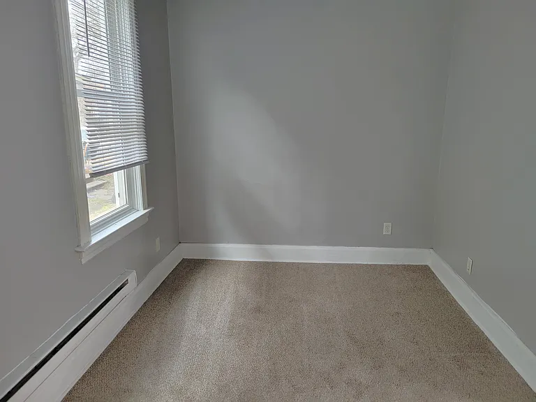1133 Beech St #1 — Photo 10