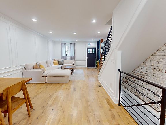 4th image of 1226 Federal St