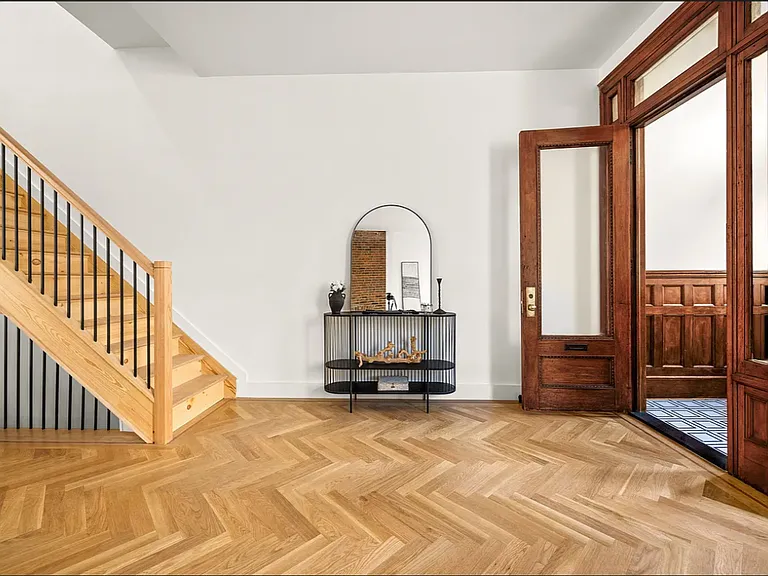 825 Riverside Dr #1 — Photo 19
