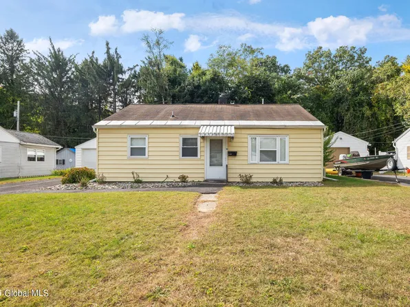 18 Stella Terrace, Albany, NY 12205