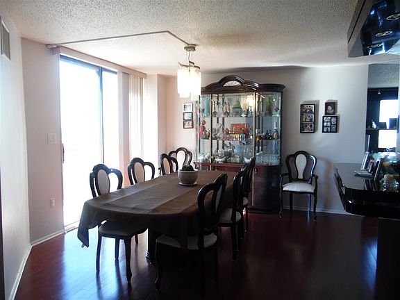 5th image of 2436 Harmon Cove Tower #2436