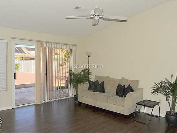 5th image of 9052 Grayling Dr