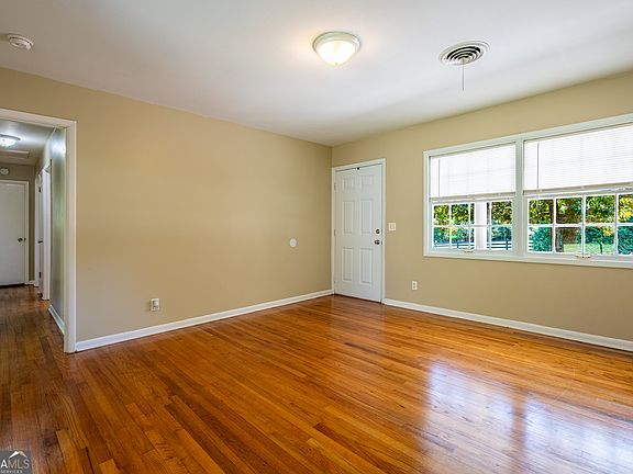 4th image of 502 Billy Pyle Rd