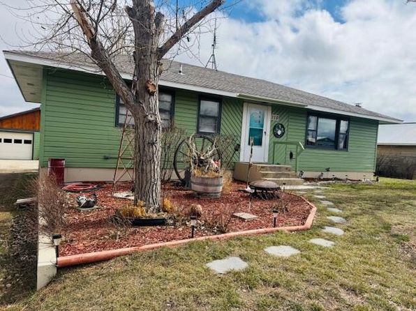 115 3rd St NW, Rudyard, MT 59540