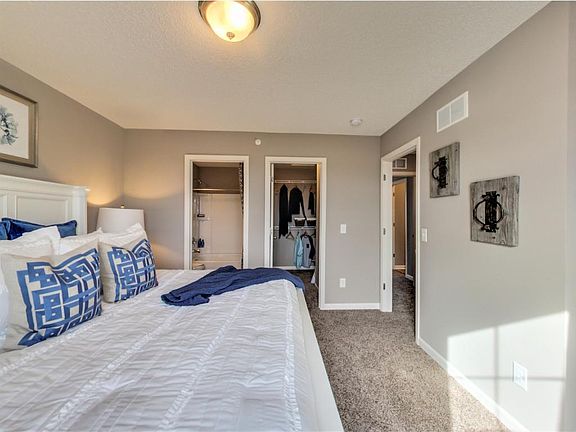 4th image of 7536 Wood Edge Blvd