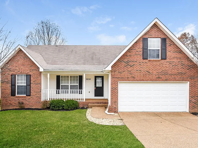 2838 Candlewicke Dr — Photo 1