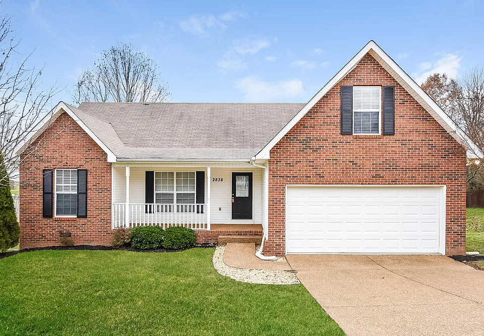 2838 Candlewicke Dr