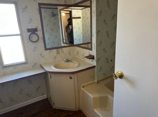 1700 W Elk Ave #22, Elizabethton, TN 37643