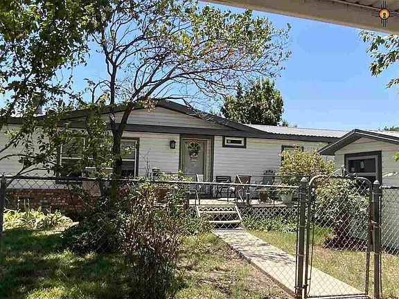 3rd image of 1217 W De Baca St