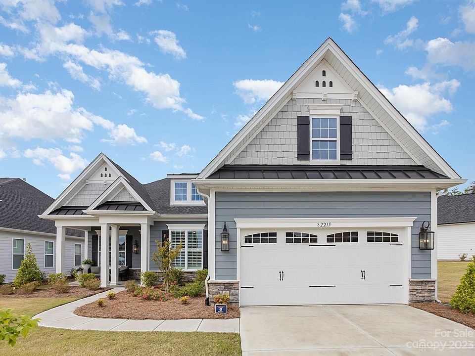 1st image of 82215 Standing Oak Dr