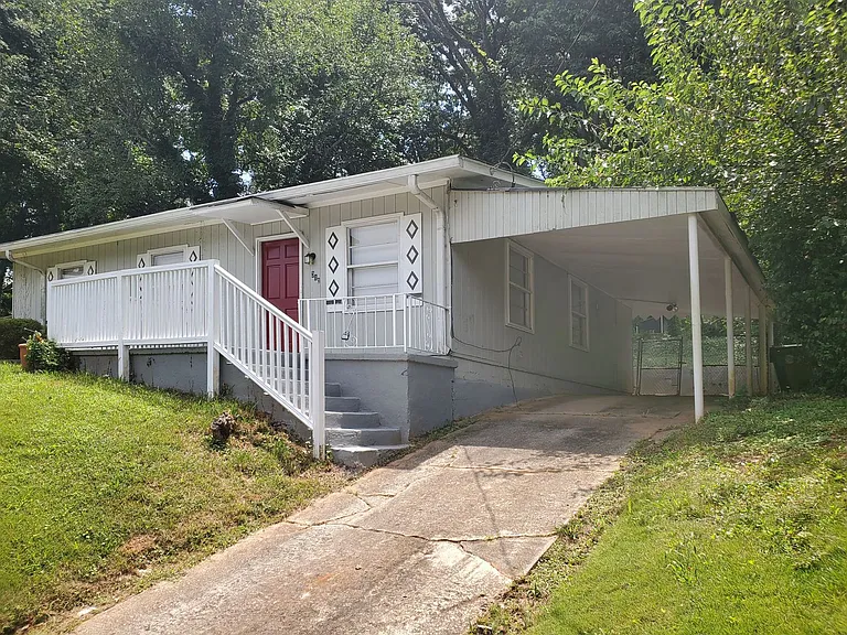 310 Lincoln St SW — Photo 2