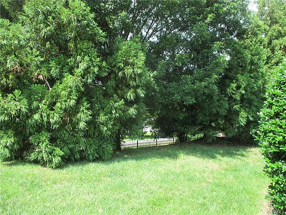 4th image of 2508 Wanstead Ct