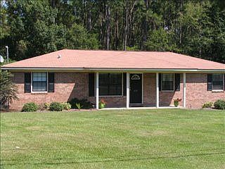 5th image of 634 Pauline Ave