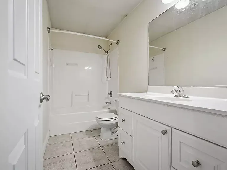 1831 Marina Dr — Photo 22